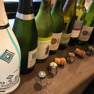 【毎月開催】ソムリエ選定の泡・白ワインパーティー7月22日 − 東京都