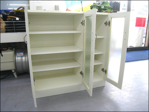 手稲リサイクル ホワイトカラー キッチンボード 食器棚 キッチン収納 ロータイプ　￥8,800