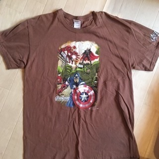 ビンテージ★アベンジャーズ&ハーシーズ★Tシャツ