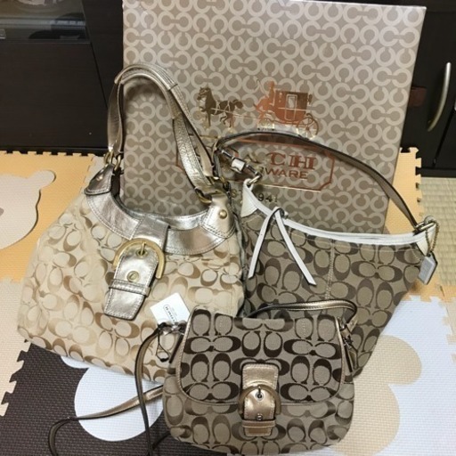 売り切れ！【coach】新品 シグネチャー ハンドバッグ 3点セット
