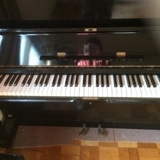 ヤマハアップライトピアノ