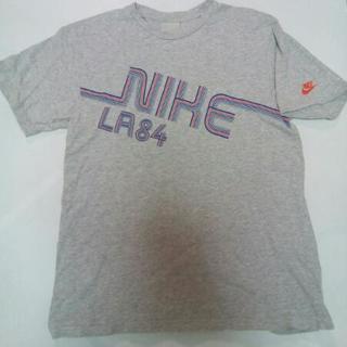 NIKE ナイキ クラッシック デザイン Tシャツ