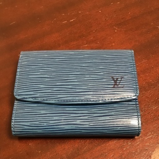 ヴィトン  三つ折りカードケース