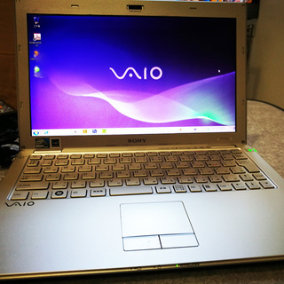ソニー VAIO VPCX13ALJ SSD搭載・薄い＆軽い＆ソフト充実