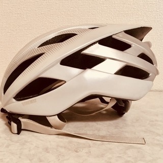 【TREK Sonic サイクリングヘルメット (Lサイズ60-...