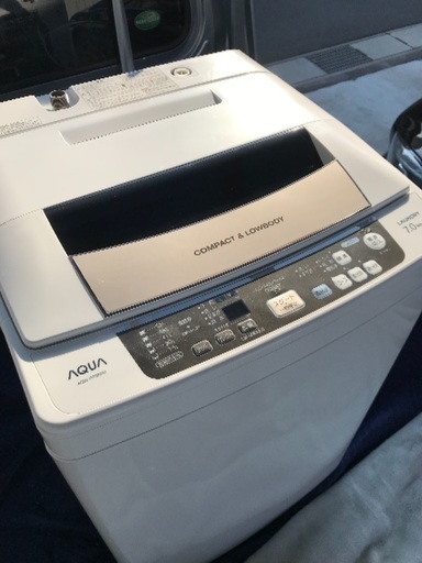 取引中です。2012年製アクア全自動洗濯機7キロ美品！千葉県内配送無料！設置無料！