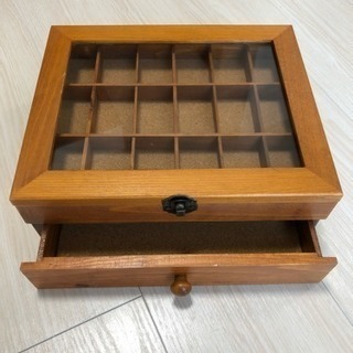 【未使用】木製コレクションボックス♡小物入れ