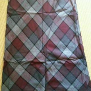 タータンチェックのロングスカート
