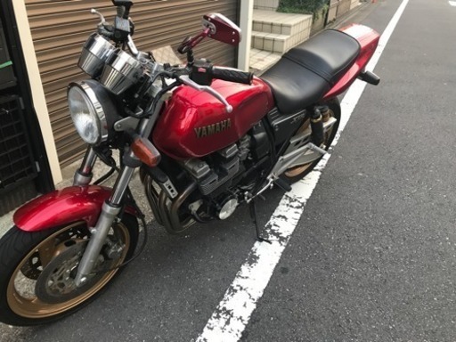 ヤマハ XJR400