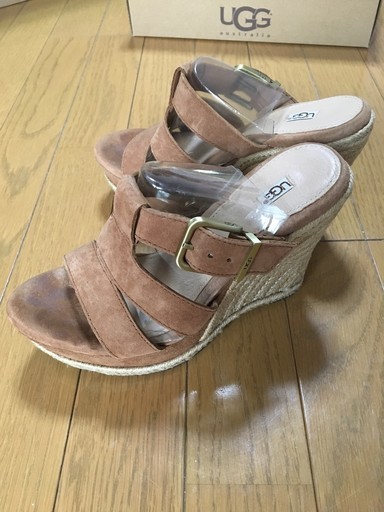 サンダル・ミュール  UGG