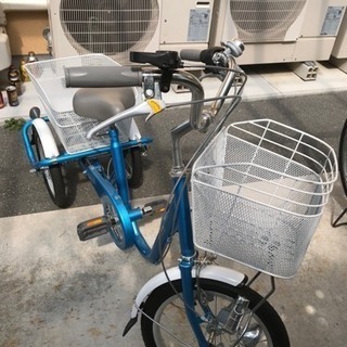 美品 大人用の三輪車