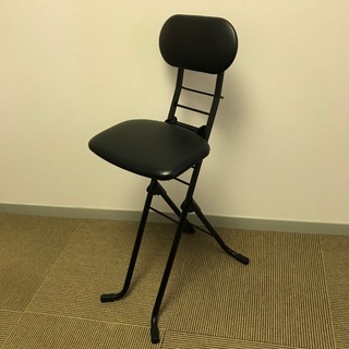 折りたたみ簡易椅子