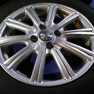 冬タイヤ【超美品】 2017年【98％富山】日本製 トーヨー 175/65R15 ヴィッツ アクア ポルテ スペイド フィールダー フィット インサイト スイフト　