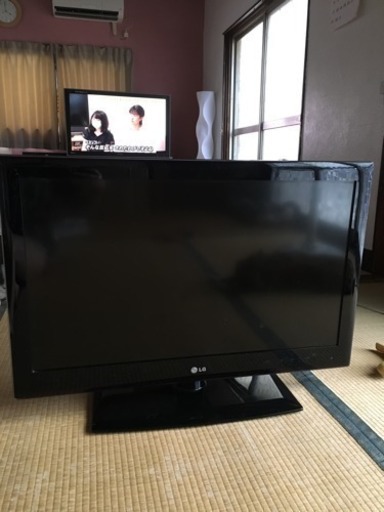 36型液晶テレビ