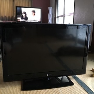 36型液晶テレビ