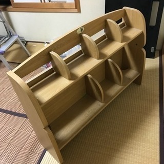 子供勉強机の上に設置する本棚