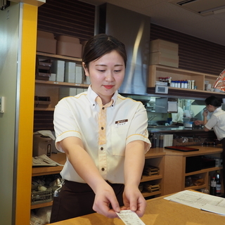 採用お祝い金付き♪ シフトは自己申告制で働きやすい。