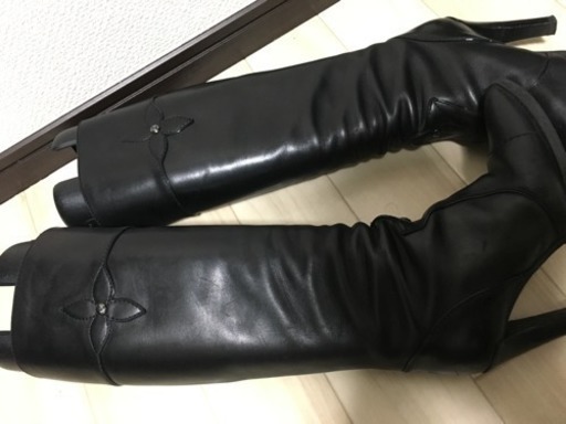 ルイヴィトンブーツ
