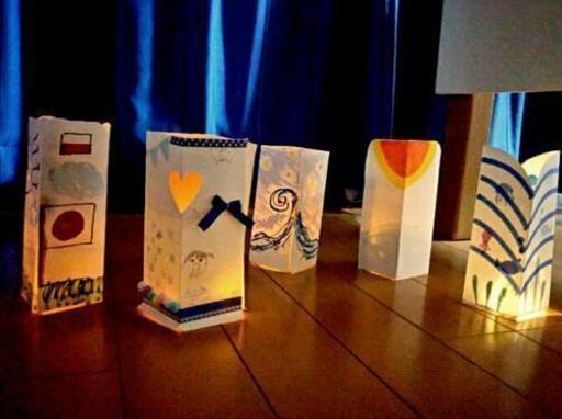 牛乳パックて灯籠を作ろう In Todi 江戸川のワークショップのイベント参加者募集 無料掲載の掲示板 ジモティー