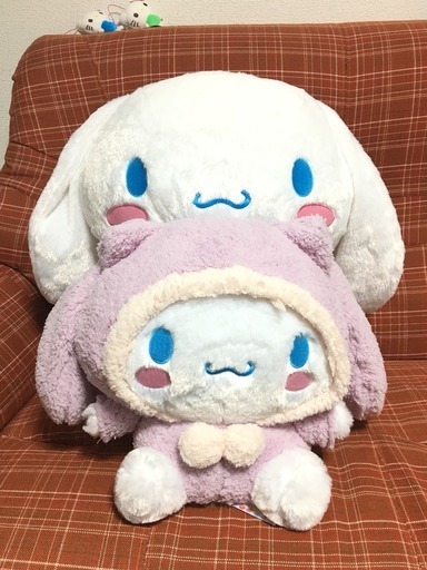 シナモロール ぬいぐるみ(大・中)