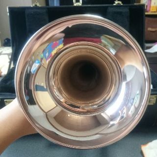 【発送中】トランペット bach stradivarius Model37G