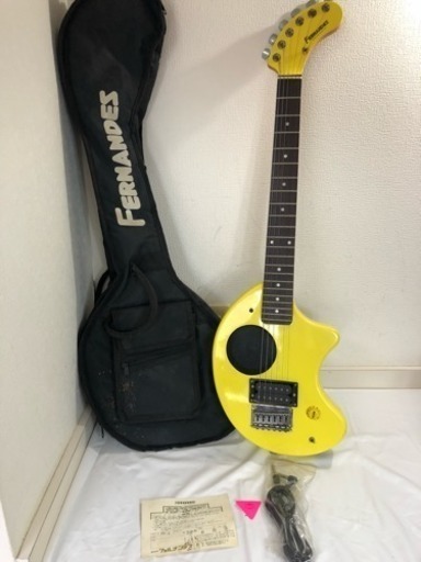 中古動作品！FERNANDES アンプ内蔵エレキギター ZO-3