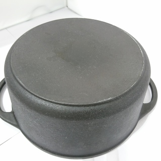 バーミキュラ 両手鍋 オーブンポットラウンド22cm