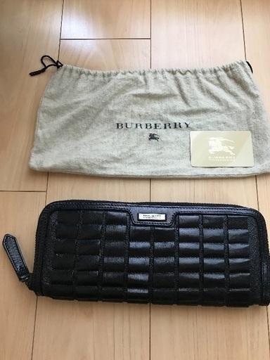 バーバリー プローサム ランウェイ クラッチバッグ 財布
