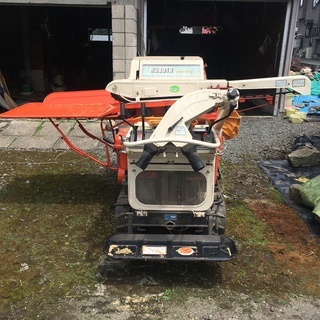 大幅に値下げしました。 脱穀機・ハーベスター・自走雑穀機・HH701 