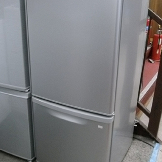 札幌 美品 ２０１６年製 １３８L パナソニック ２ドア冷蔵庫 NR-B148W シルバー 単身 一人暮らし