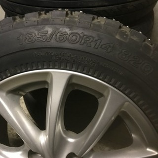 スパイクタイヤ 競技用 185/60/14