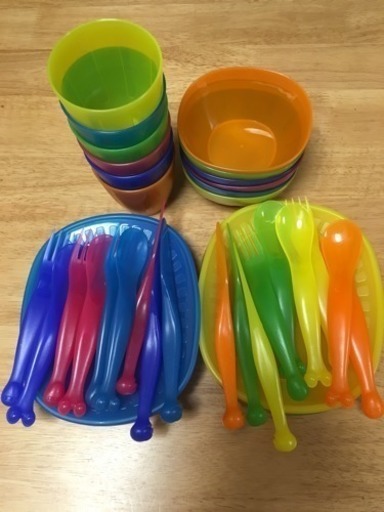 Ikea プラスチック 食器セット 今月28日まで ぽり さいたまの食器の中古あげます 譲ります ジモティーで不用品の処分