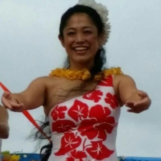 Aloha!芝生の上で朝フラ踊りませんか?☆