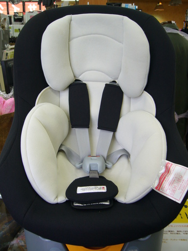 カーメイト　チャイルドシート　360ターンS　黒　新生児～OK　札幌　西岡店