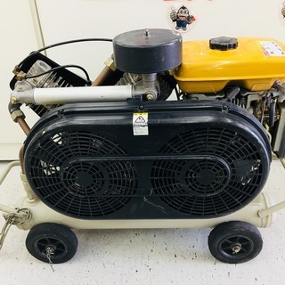 アネスト岩田 COMG L22-10 エンジンコンプレッサー【野田愛宕店】【店頭取引限定】【中古】ITV07G0U4SS8 アネスト岩田 エンジンコンプレッサー L22-10 5馬力【リライズ野田愛宕