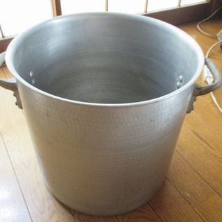 アルミ製「寸胴鍋」無料で差し上げます♪（業務用かも？）