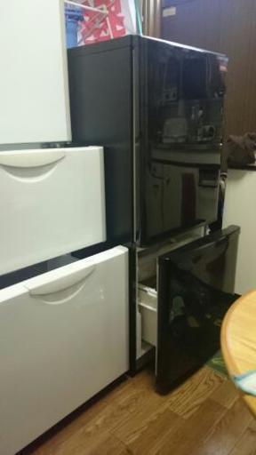 おしゃれな黒の冷蔵庫 2 3人用いかがでしょうか にちよう せいたい 西川口のキッチン家電 冷蔵庫 の中古あげます 譲ります ジモティーで不用品の処分