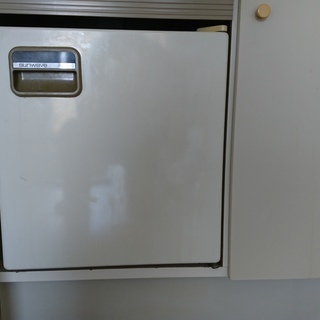 Sunwaveの小型冷蔵庫