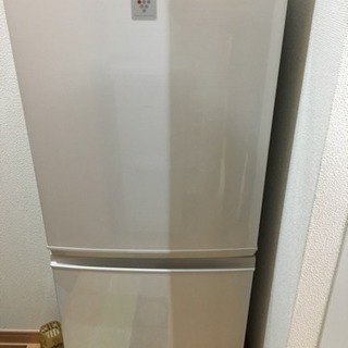 8月25日まで】美品SHARP冷蔵庫137ℓ