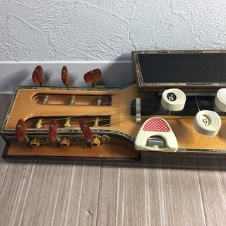 美品!!　高級　大正琴　菊八重　F28HS　ケース付　螺鈿　ネーム書き込み有 2025年最新】kikuyae harp 大正琴の人気アイテム - メルカリ