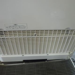 R 中古 Panasonic 加湿器（気化式） ホワイト （木造25畳 プレハブ洋室42畳まで） FE-KFE15 2011年製