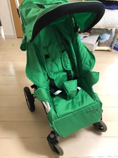 最終値下げ！エアバギー ミミ 四輪 グリーン 美品！ベビーカー