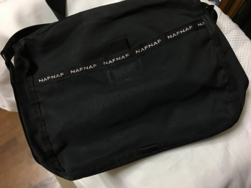 Naf Naf ショルダーバッグ Taka 那覇のバッグの中古あげます 譲ります ジモティーで不用品の処分