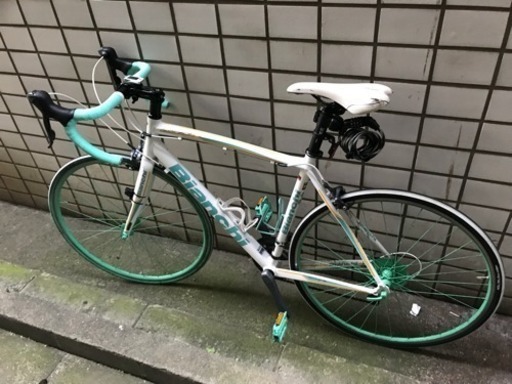 【最終値下げ】Bianchi(ビアンニローネクラリス)550