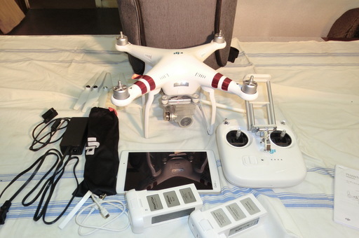 空撮用ドローン　Phantom3 Standard　モニター、バックパック付　お試しあり