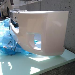 ハイエース4型ワイド　純正フロントバンパー