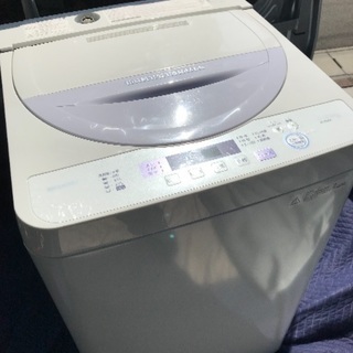 取引中2017年製シャープ全自動洗濯機5.5キロ美品。千葉県内配送無料