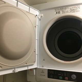 値下げ★日立衣類乾燥機6キロ&専用のびの