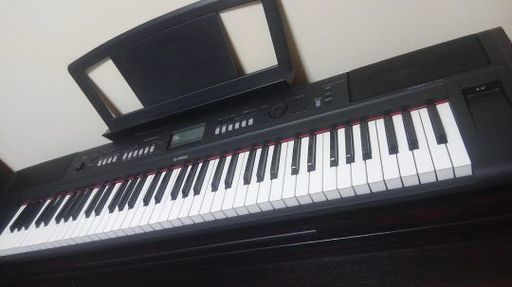 本日で終了です。ヤマハ電子ピアノ76鍵盤piaggero v80