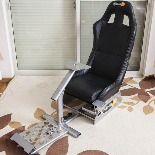 PLAYSEATS EVOLUTION / プレイシートエボリューション | procomm.ca